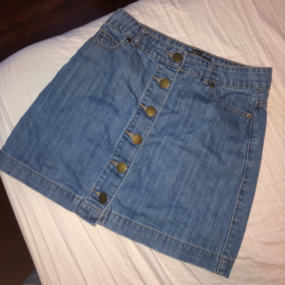 Forever 21 button up jean skirt